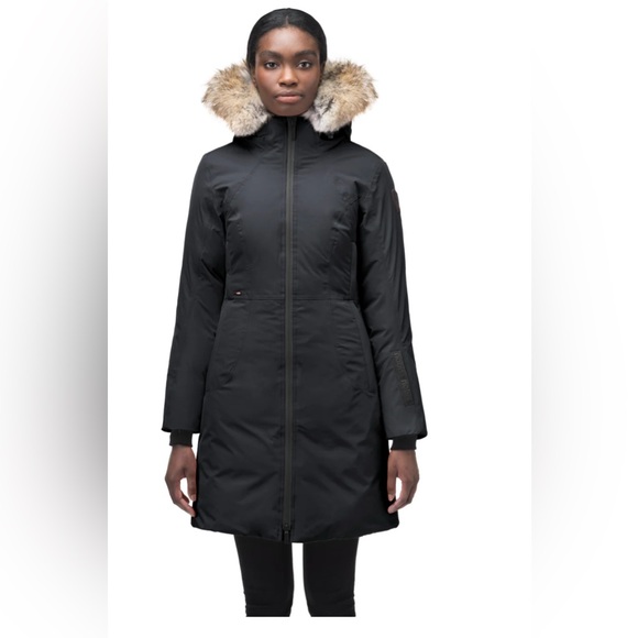 Nobis “Scout parka” black, fox fur collar, size 8. waterproof with thumb holes. - Picture 3 of 3